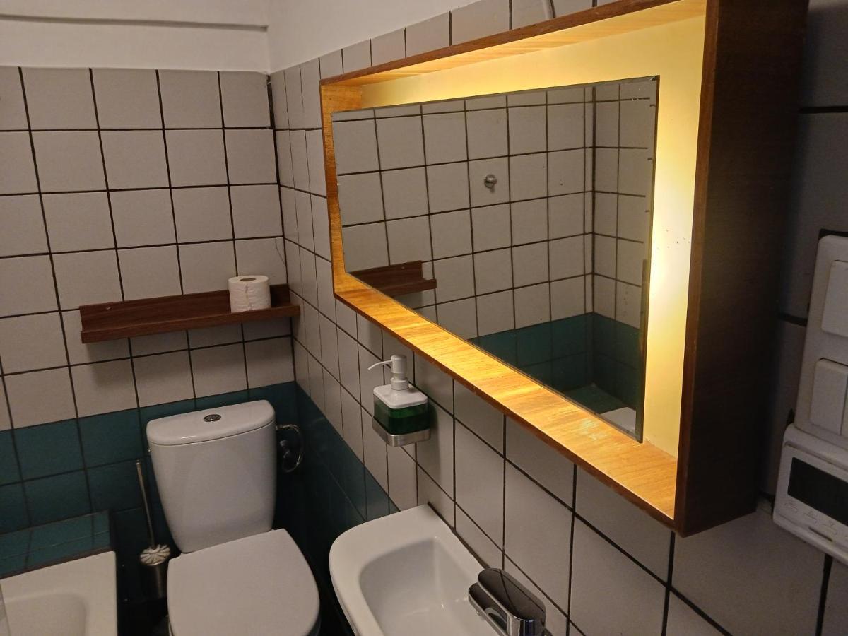 Squat Deluxe Berlin, The Hostel ภายนอก รูปภาพ