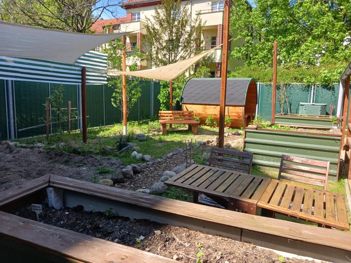 Squat Deluxe Berlin, The Hostel ภายนอก รูปภาพ