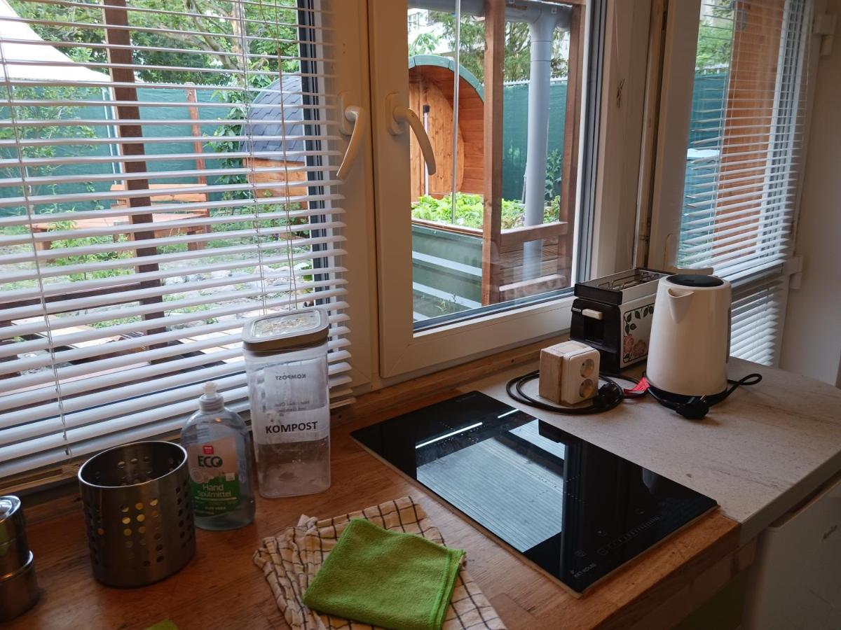 Squat Deluxe Berlin, The Hostel ภายนอก รูปภาพ