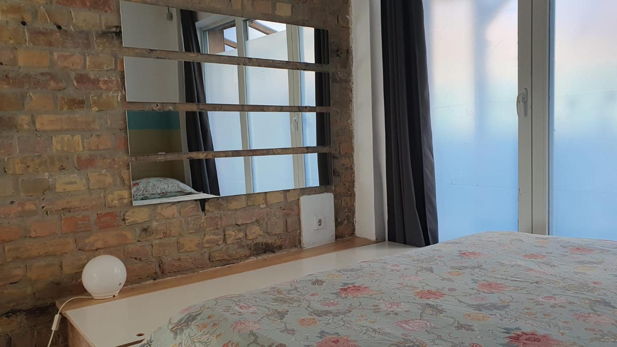Squat Deluxe Berlin, The Hostel ภายนอก รูปภาพ
